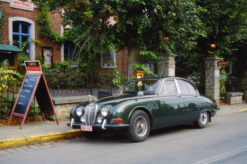 Jaguar Frank Just Motorenteilebearbeitung